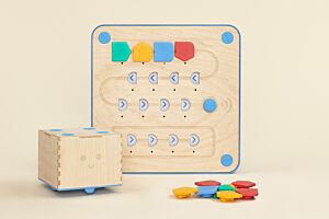 Cubetto Playset mit Roboter, Programmiertafel und Blöcken